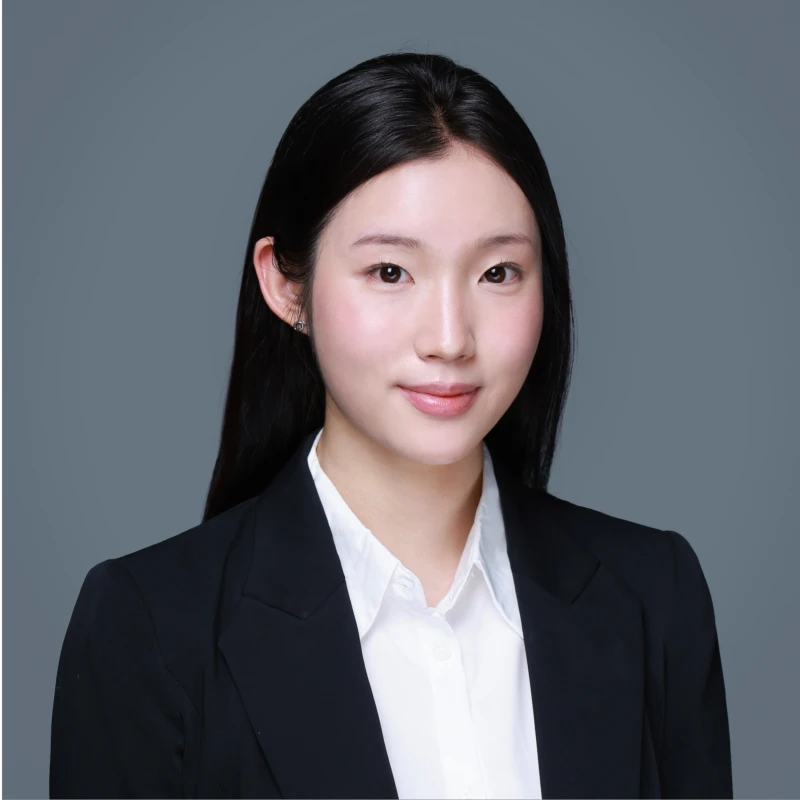 Yujin Lee
